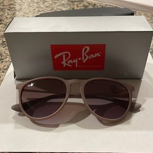 Ray-Ban Erika